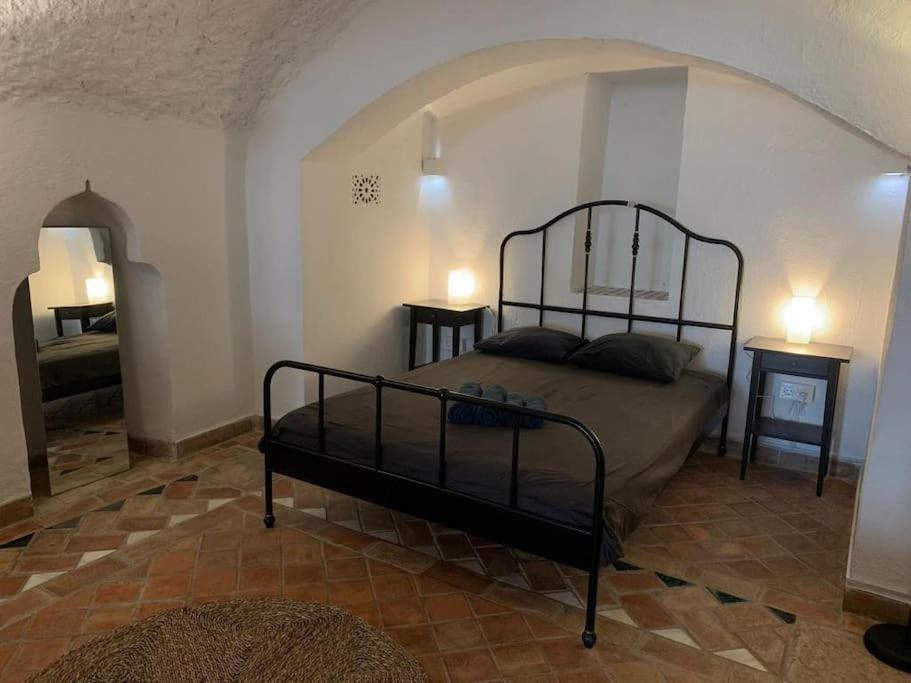 Апартаменты Authentic Cave In Old City Centre Гранада Экстерьер фото